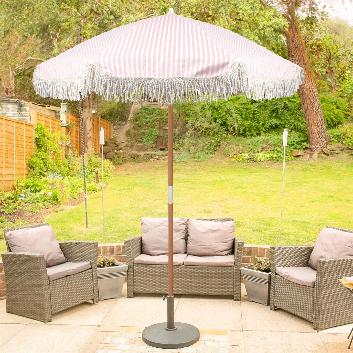 1.4M Tassel Fringed Wooden Garden Parasol & Base Set