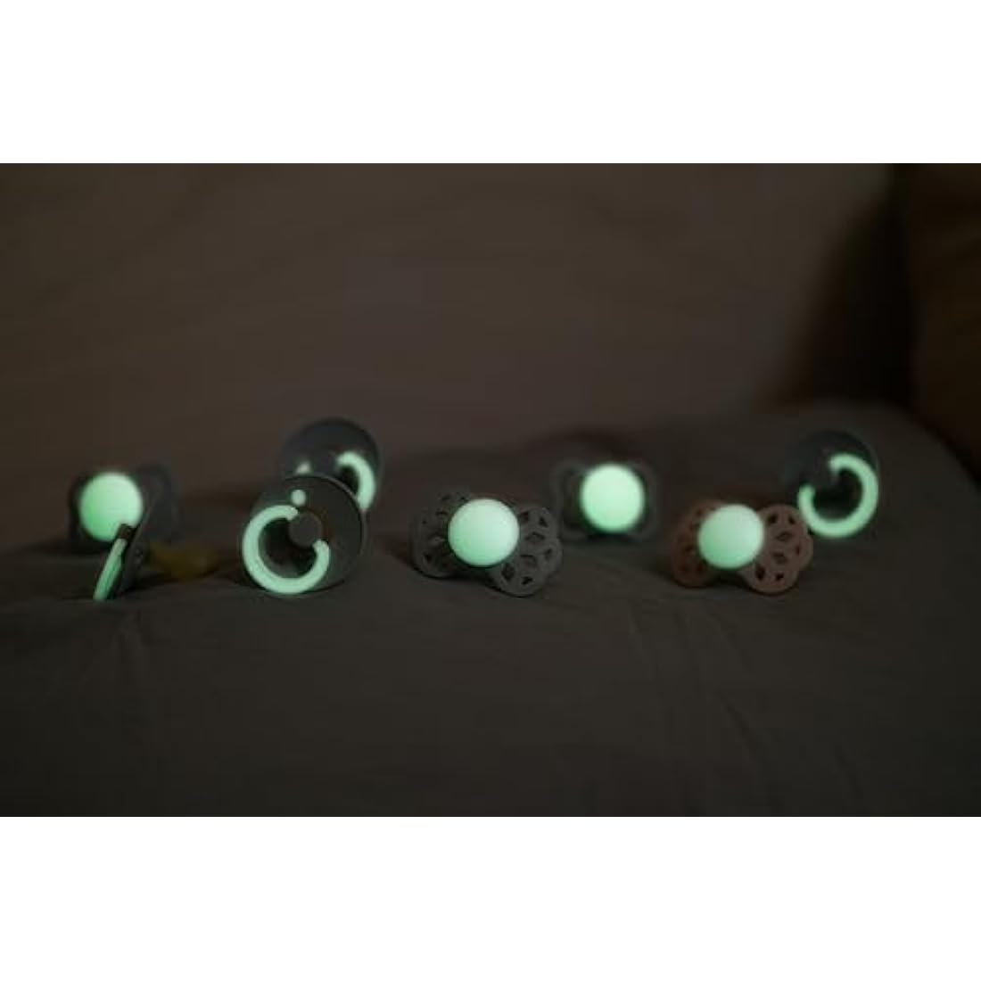BIBS Colour Night Soother 2-Pack, BPA Free Dummy Pacifier, Round Nipple. Natural Rubber Latex, Size 3 (18+ Months), Blush Night/Vanilla Night