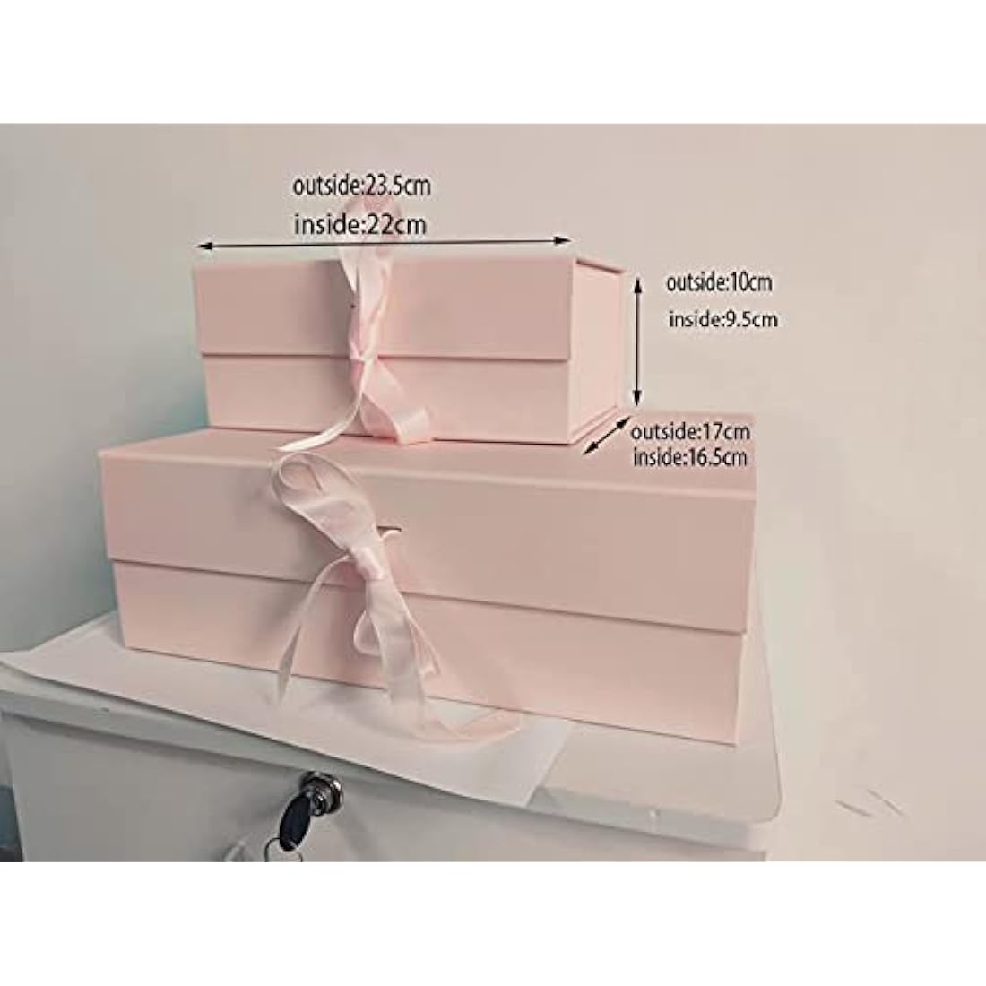 Pale Pink Gift Box, 23.5 x17 x10 cm Gift Box with Magnetic Lids and Silk Ribbon Specially Designed for Present Birthdays, Holidays, Anniversaries Gift Packaging
