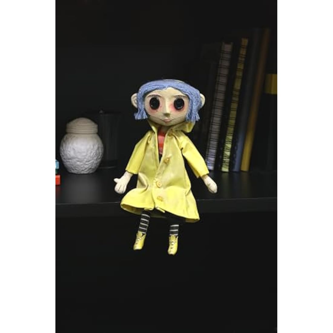 NECA Coraline Replica 1/1 Coraline´s Doll 23 cm Dolls