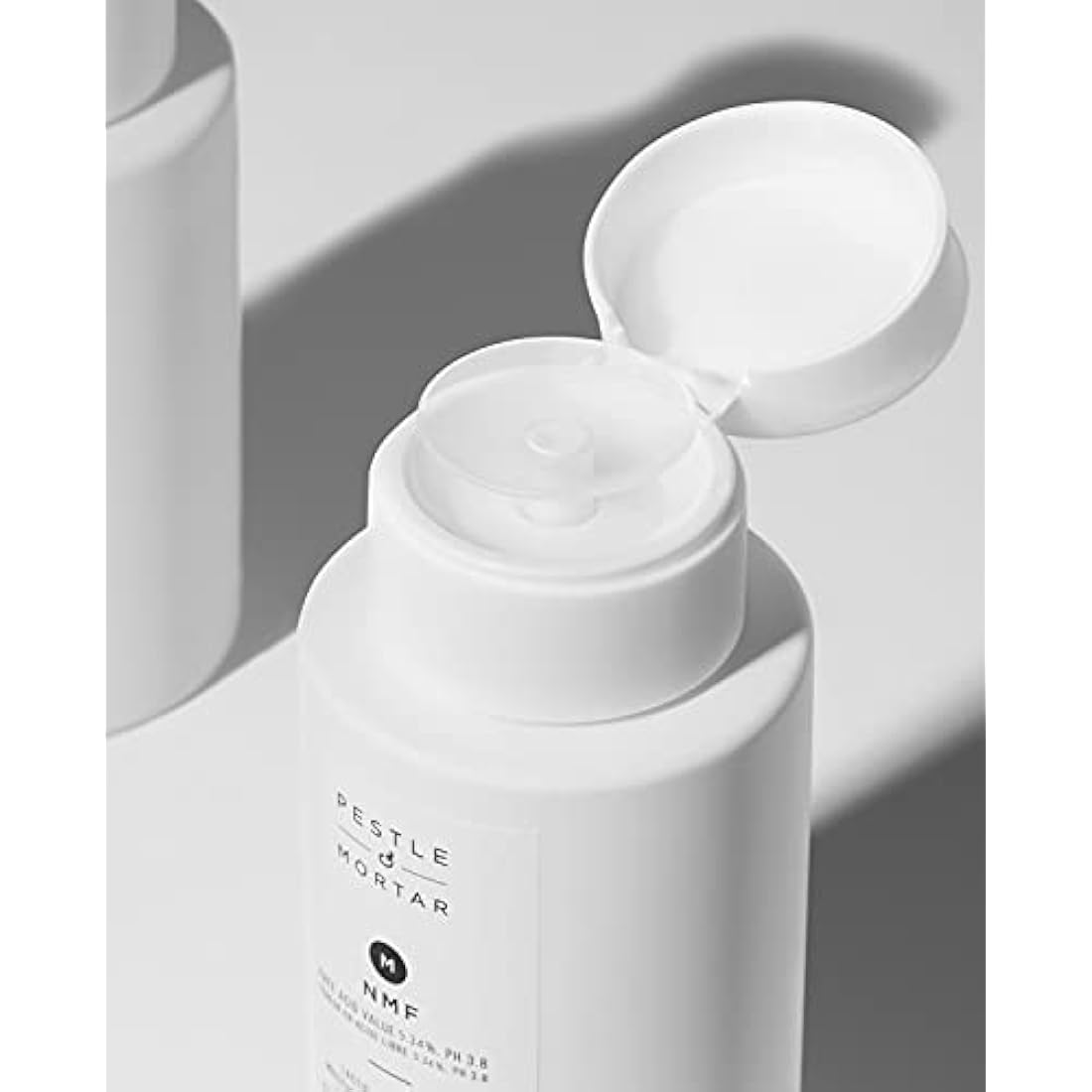 Pestle & Mortar NMF 5.34% Lactic Acid Facial Toner, Pore Minimizer & Hydrating Face Exfoliator, Alcohol free & Cruelty-Free 200ml