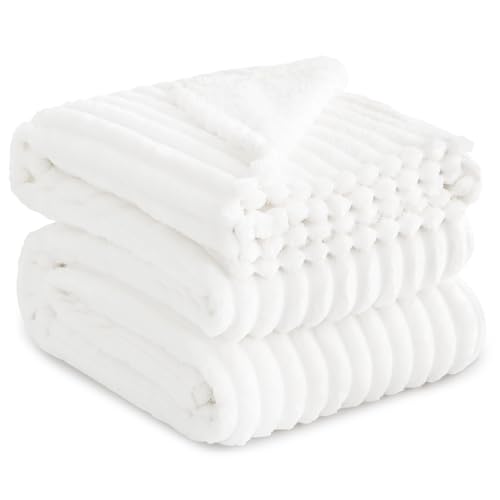 RUIKASI Fleece Throw Blanket for Sofa - King Size Fluffy White Throws for Sofas Extra Large, Soft Warm Blanket Throw for Couch, Luxury Decorative