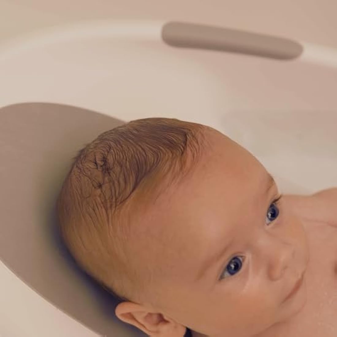 Nuby Newborn Baby Bath with Anti-Slip Support | Soft Headrest | Plug | Suitable from Newborn (White)