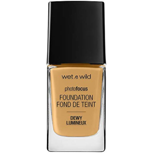 Wet n Wild, Photo Focus Foundation Dewy, Weightless Foundation with Nourishing and Long-wearing Formula, Buildable Coverage, Ideal for Normal to Dry Skin Type, Vegan, Desert Beige