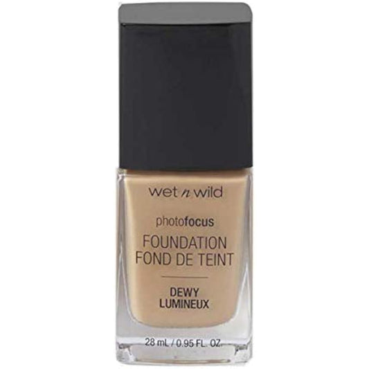 Wet n Wild, Photo Focus Foundation Dewy, Weightless Foundation with Nourishing and Long-wearing Formula, Buildable Coverage, Ideal for Normal to Dry Skin Type, Vegan, Classic Beige