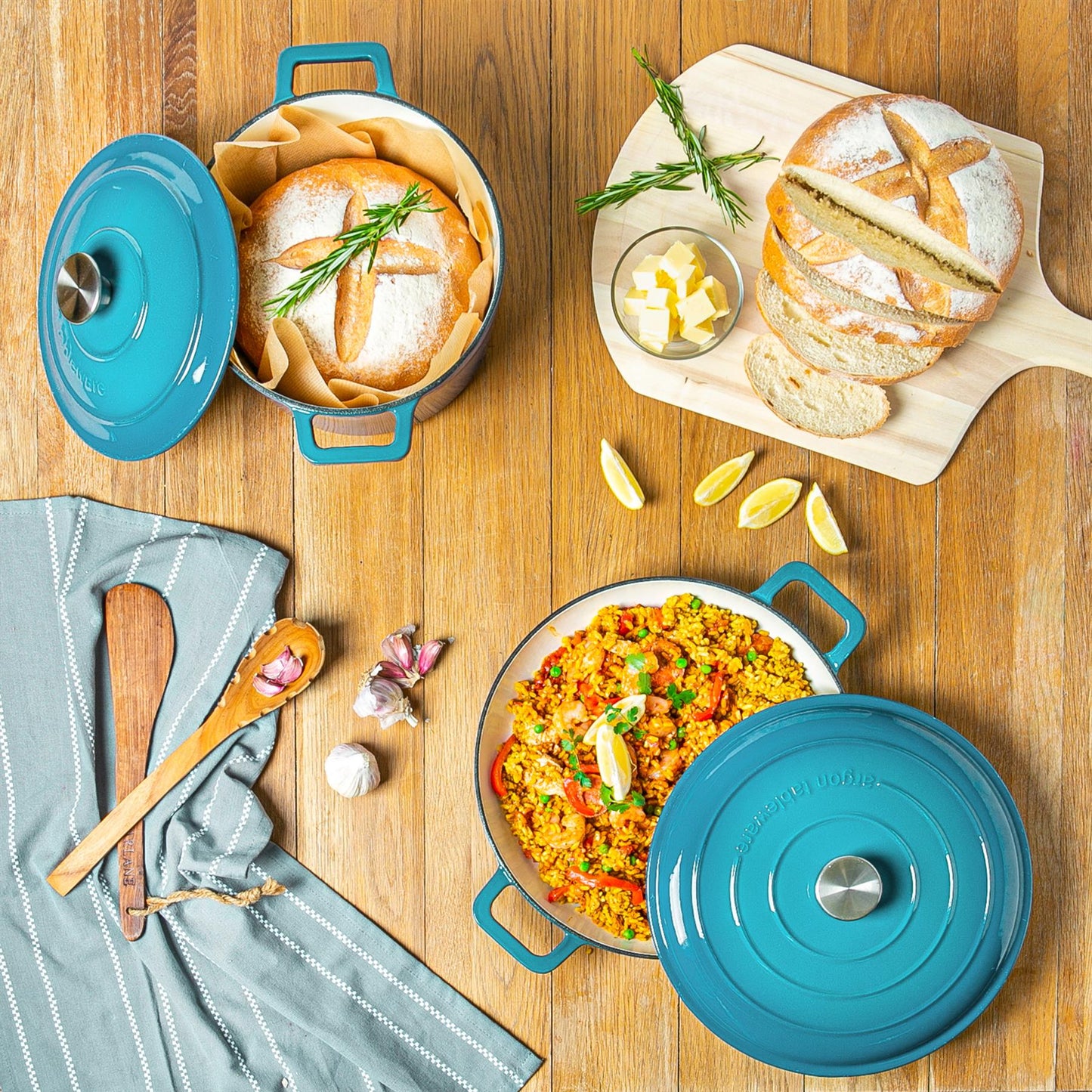 4.5L Teal Ombre Cast Iron Casserole Dish