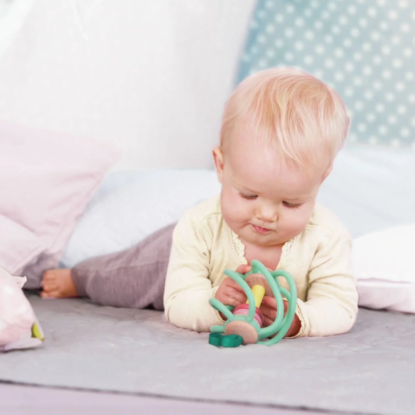 Hape Apple Grab Toy