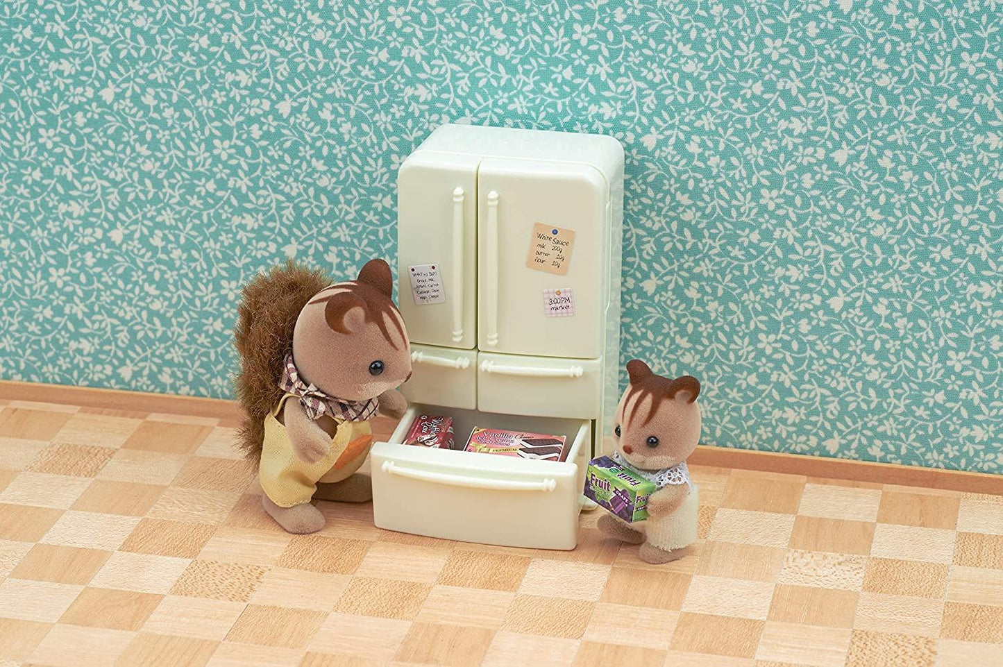 Sylvanian Families Kitchen Play Set Furniture Pack for Ages 3 and Up