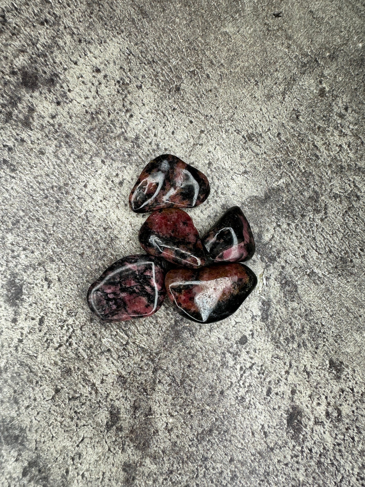 Rhodonite - Tumblestone