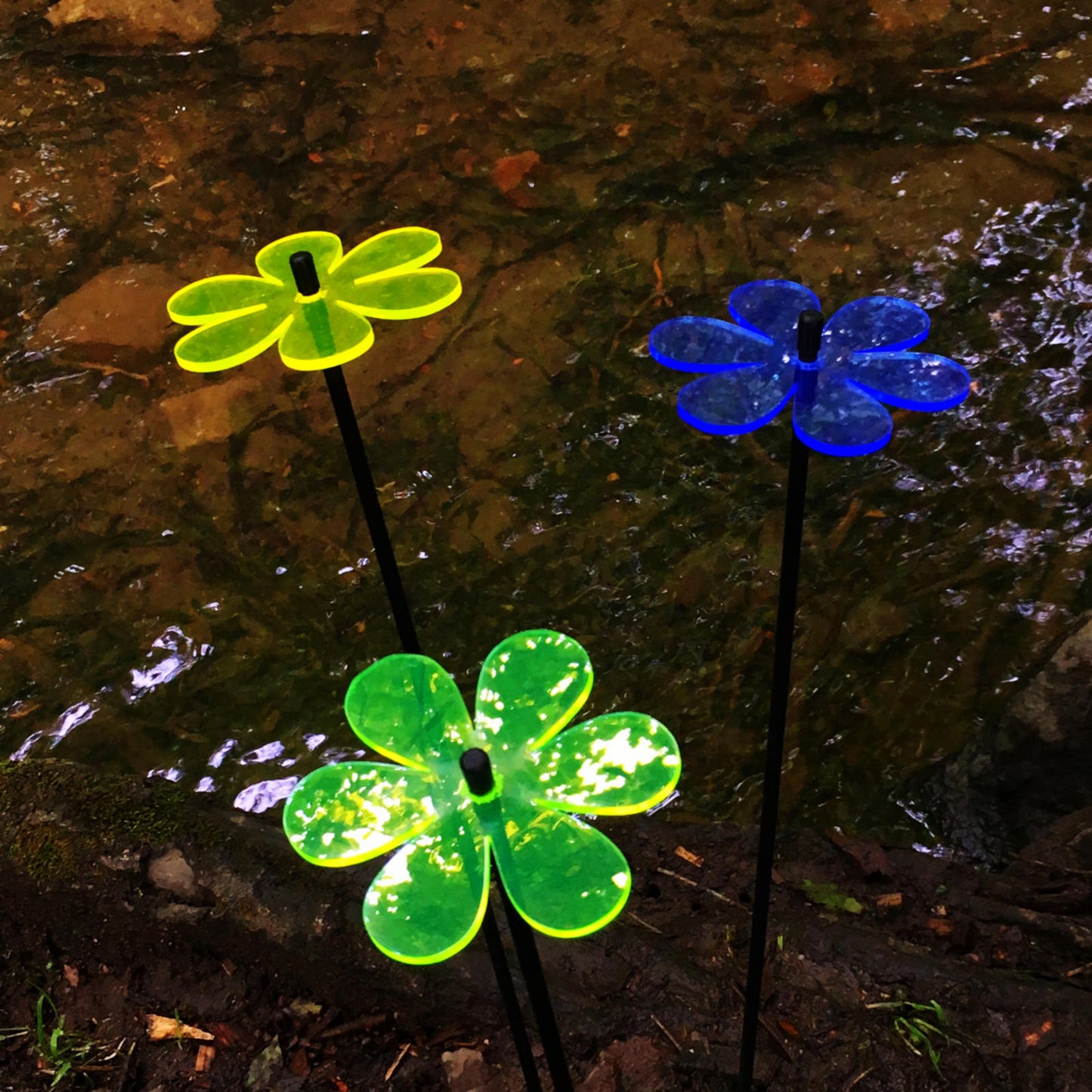 Garden Décor Ornaments Set of 3 'Daisies'