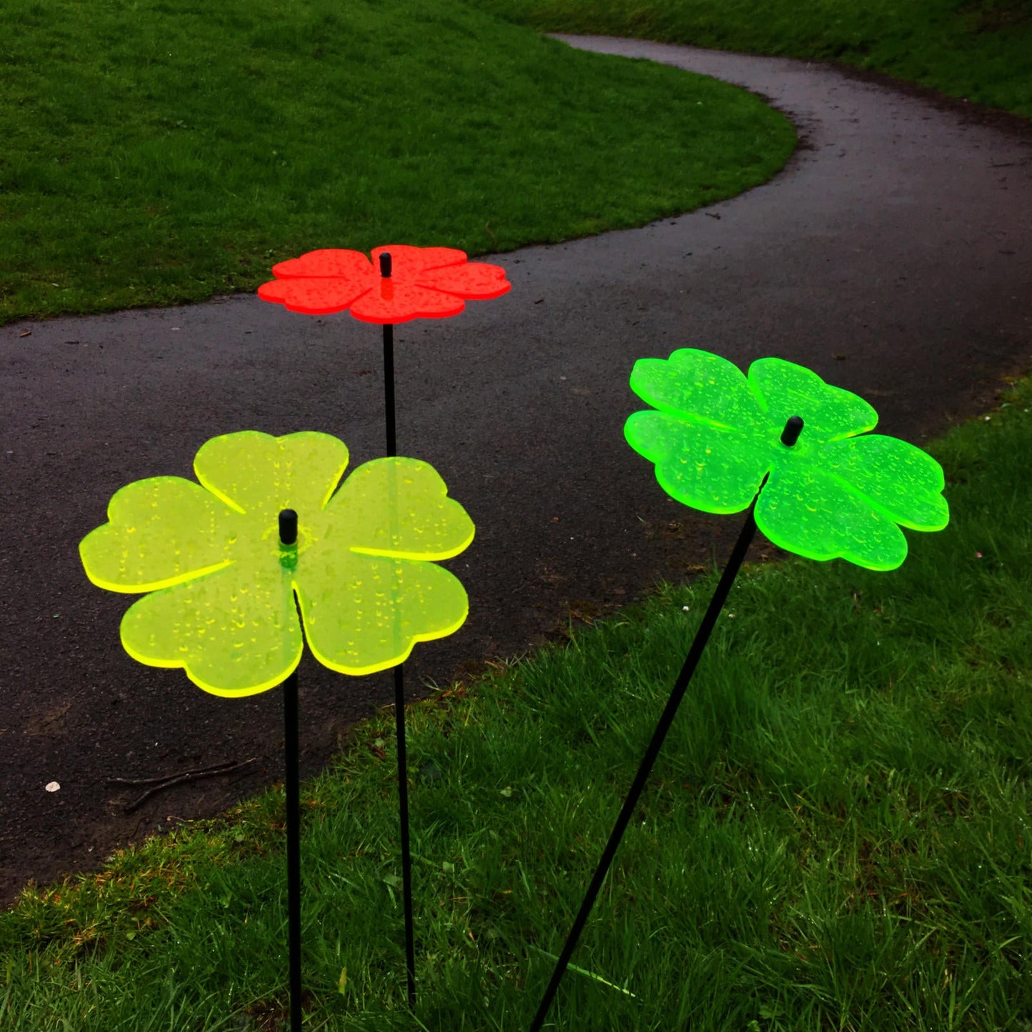 Large Garden Décor Ornaments Set of 3 'Double Blossoms'