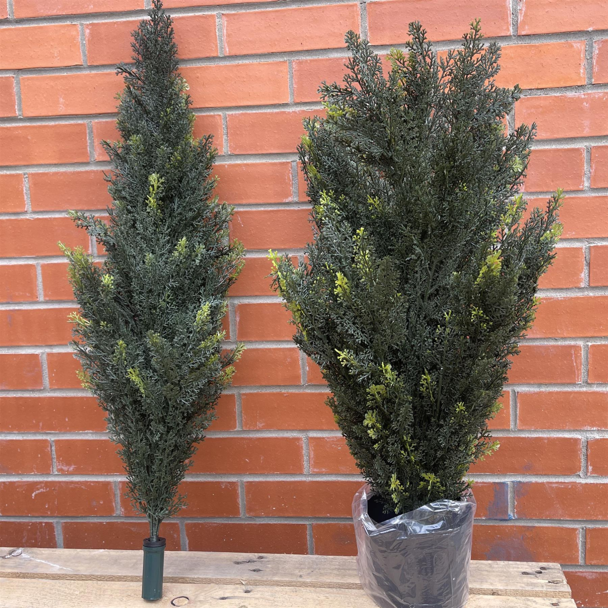 120cm Artificial Natural Look Cedar Tree