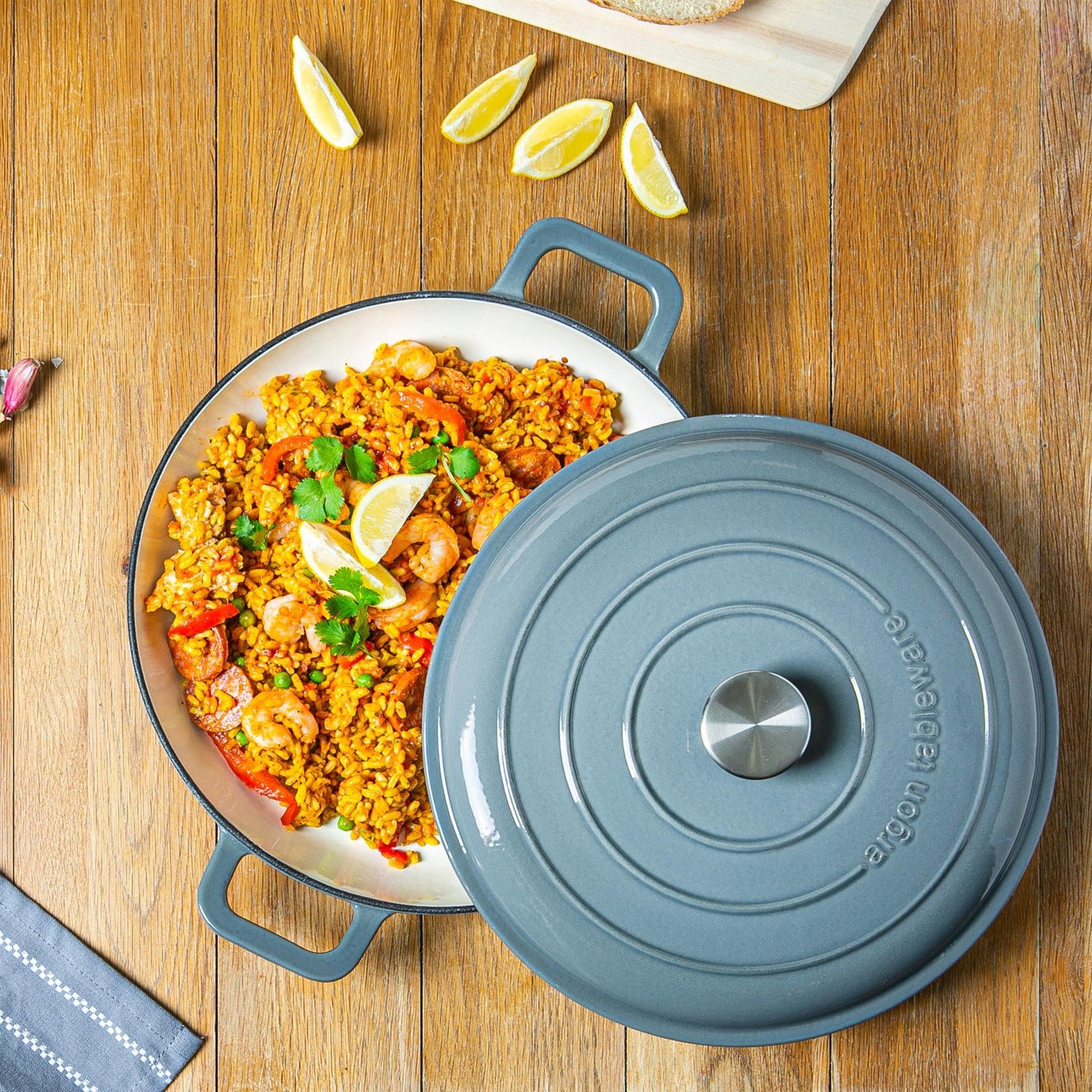 2.3L Dark Grey Cast Iron Shallow Casserole Dish