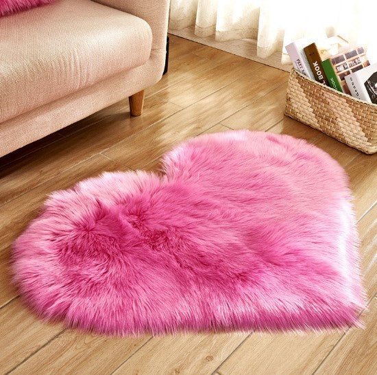 Heart Shaped Fluffy Rug - Non-Slip Plush Living Room Carpet Decor