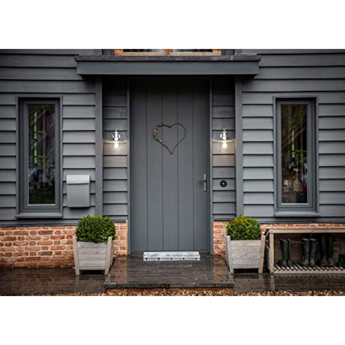 Garden Trading Outdoor Wall Mounted St Ives Galvanised Ships Light Weatherproof | E27 Edison Screw 60 Watt | Crafted in Hot Dipped Galvanised Steel | Motion-Sensor Compatible