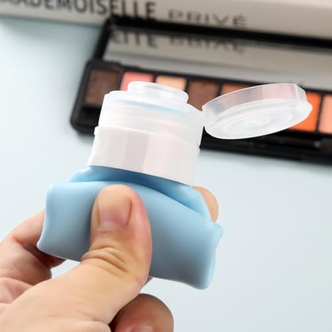 Gemice Silicone Travel Bottle, 4 Pack Portable Travel Containers Set LeakProof Refillable Squeezable for Lotion Liquid Shampoos, Soap and Toiletries (90ml)