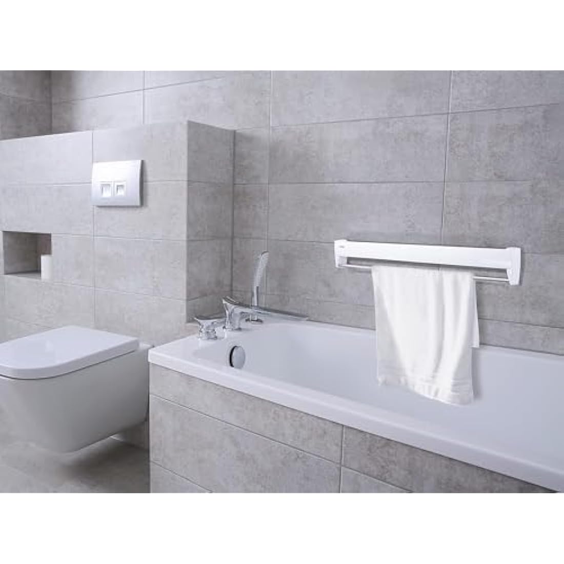 Leifheit Telegant 81 Protect Plus Wall-Mounted Clothes Airer, Foldaway Towel Rack for Indoor & Outdoor, Clothes Drying Rack for Indoor or Outdoor, 103 x 53 cm, 8.1 m Drying Space, White