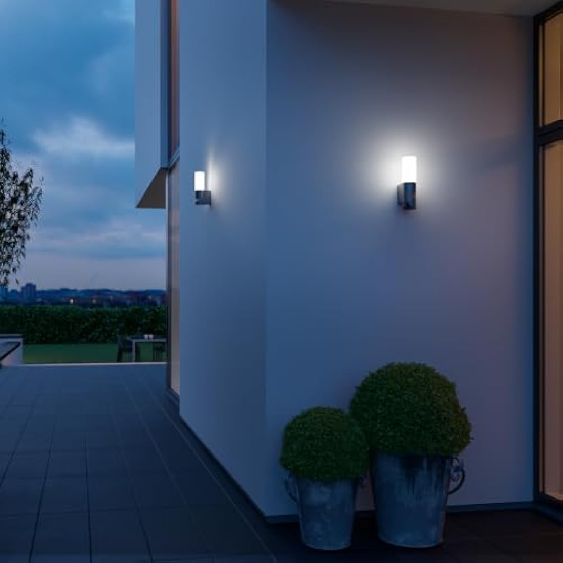 Steinel LED Outdoor Light L 605 S, 180° Motion Detector With Maximum 10 m Range, 11.3 W, 729 lm, Aluminium, Anthracite