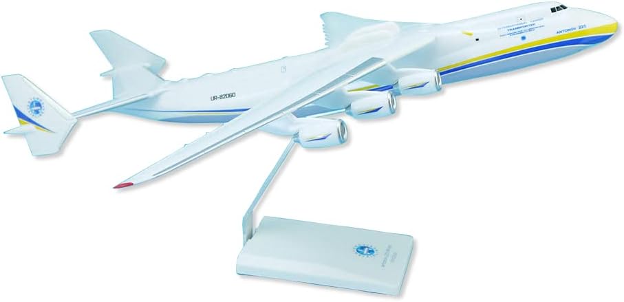 Antonov AN-225 Mriya - Model Plane, 1/200 scale, New but open, scruffy box