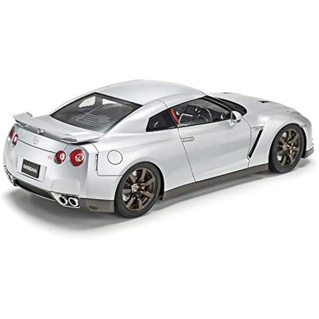 TAMIYA 300024300-1:24 Nissan GT-R Street Version