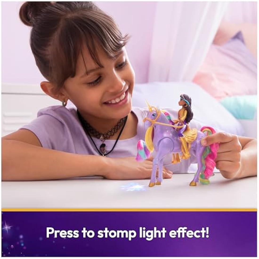 Unicorn Academy, Sophia & Light Magic Wildstar with Rainbow Light-up Effects, 2 Riding Accessories, Dolls and Unicorn Toys for Girls Aged 4 and up