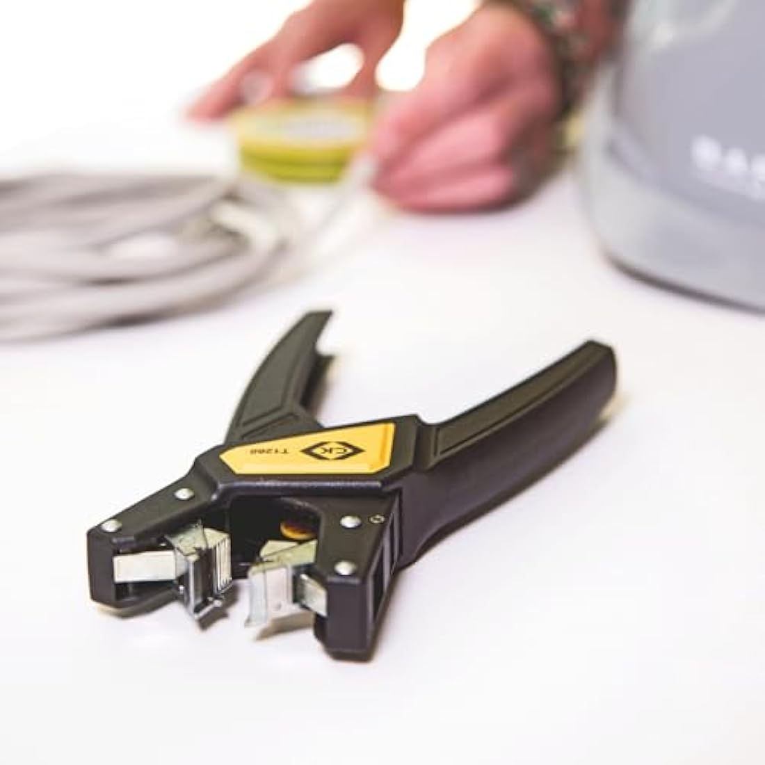 C.K T1260 Automatic Cable & Wire Stripper, Green|yellow|brown|grey