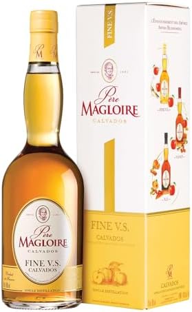 Père Magloire AOC Fine VS Calvados - 70cl, 40 Percent ABV - Premium Calvados Apple Brandy Normandy - Fresh and Fruity - Brandy Gifts for Men or Women