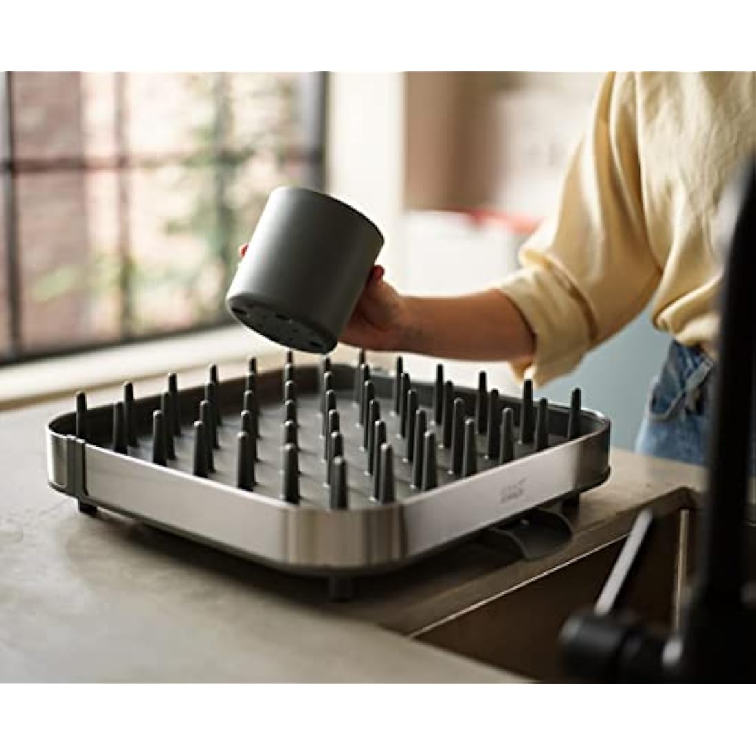 Joseph Joseph Duo Expanding Dish Drainer Rack with Removable Cutlery Holder, Draining Spout, Stainless-steel/Grey