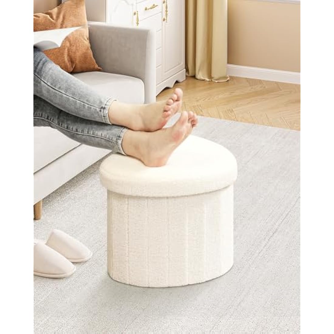 Bonlife White Boucle Ottoman with Storage,Foldable Footstool for living room,Toy Chest,Storage Seat Teddy Heart Shape Footrest,38X38X32cm