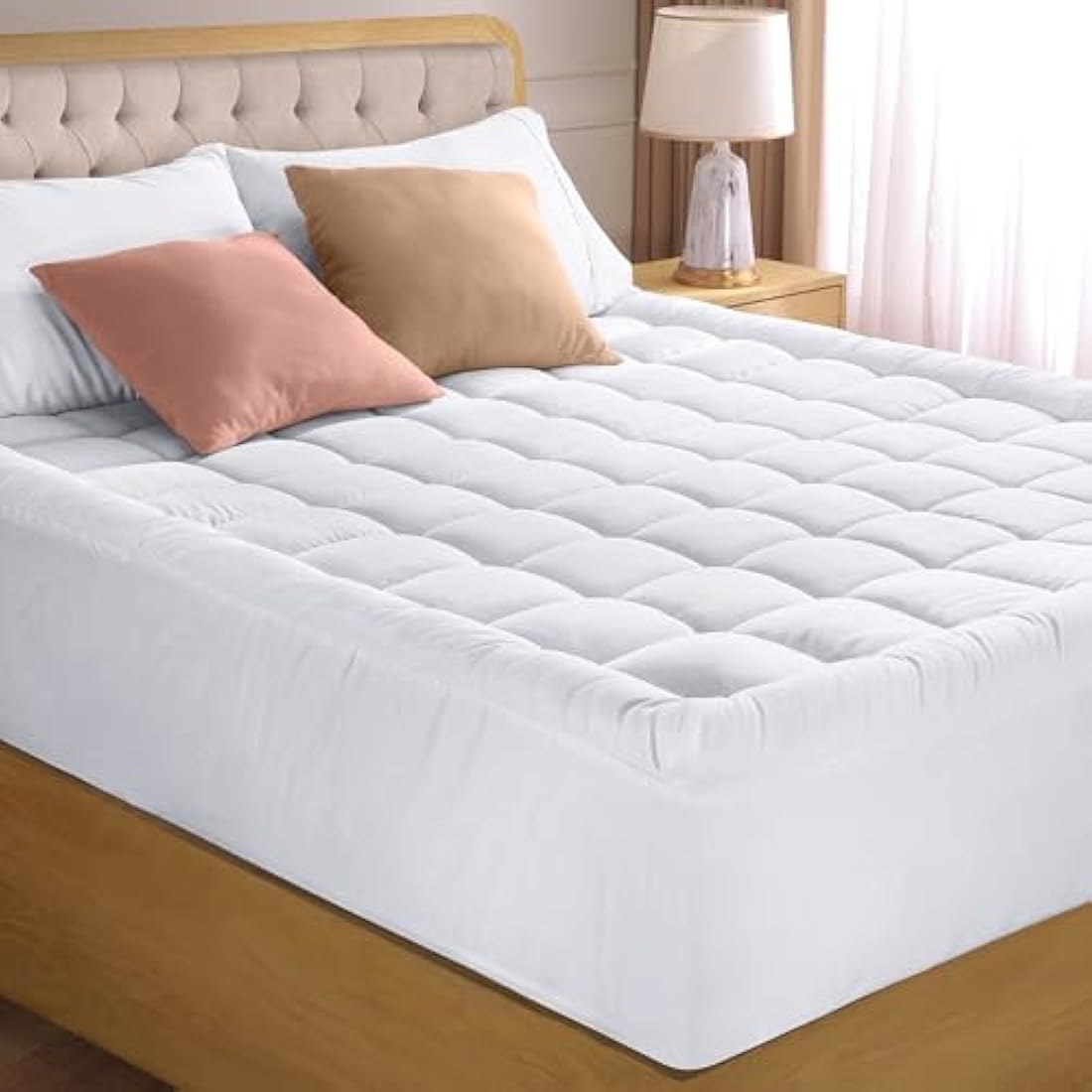 Utopia Bedding Full Mattress Pad, Quilted Fitted Premium Mattress Protector, Deep Pocket Mattress Cover Stretches up to 16 Inches, Fluffy Pillow Top Mattress Topper (54x75 Inches, White)