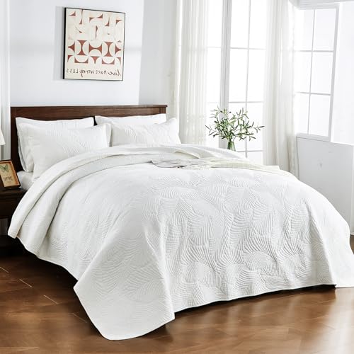Qucover Quilted Bedspreads Soft and Comfortable Cotton Bedspread Super King Size with Elegant Embroidered Palm Leaf Pattern, 3 Pieces Bedspreads