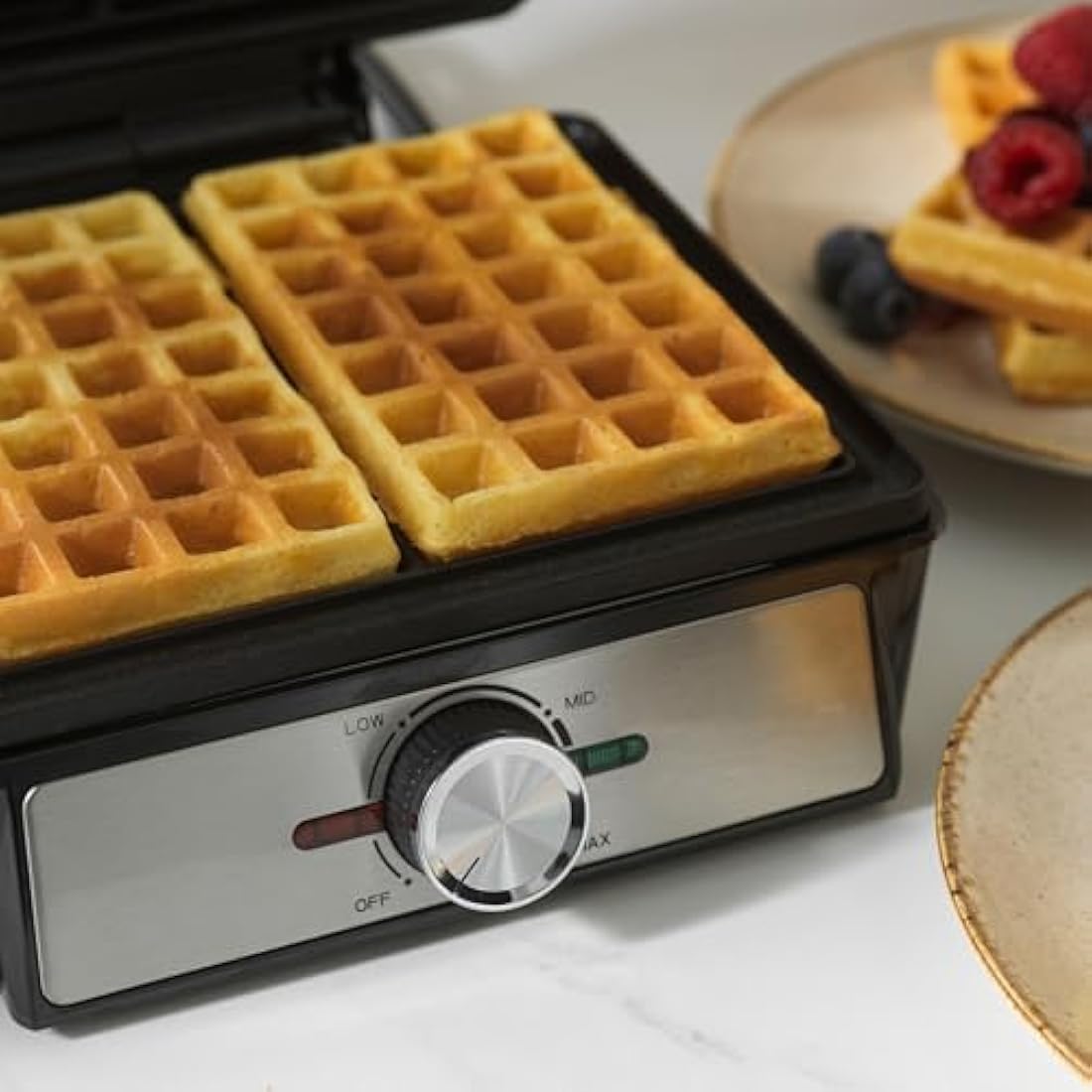 Salter EK5848 Waffle Maker Machine – Non-Stick Dual Waffle Iron Plates, Deep Fill Belgian & American Waffle Machine, Adjustable Temperature Control, Cool Touch Handle, Savoury Snacks & Desserts, 1600W