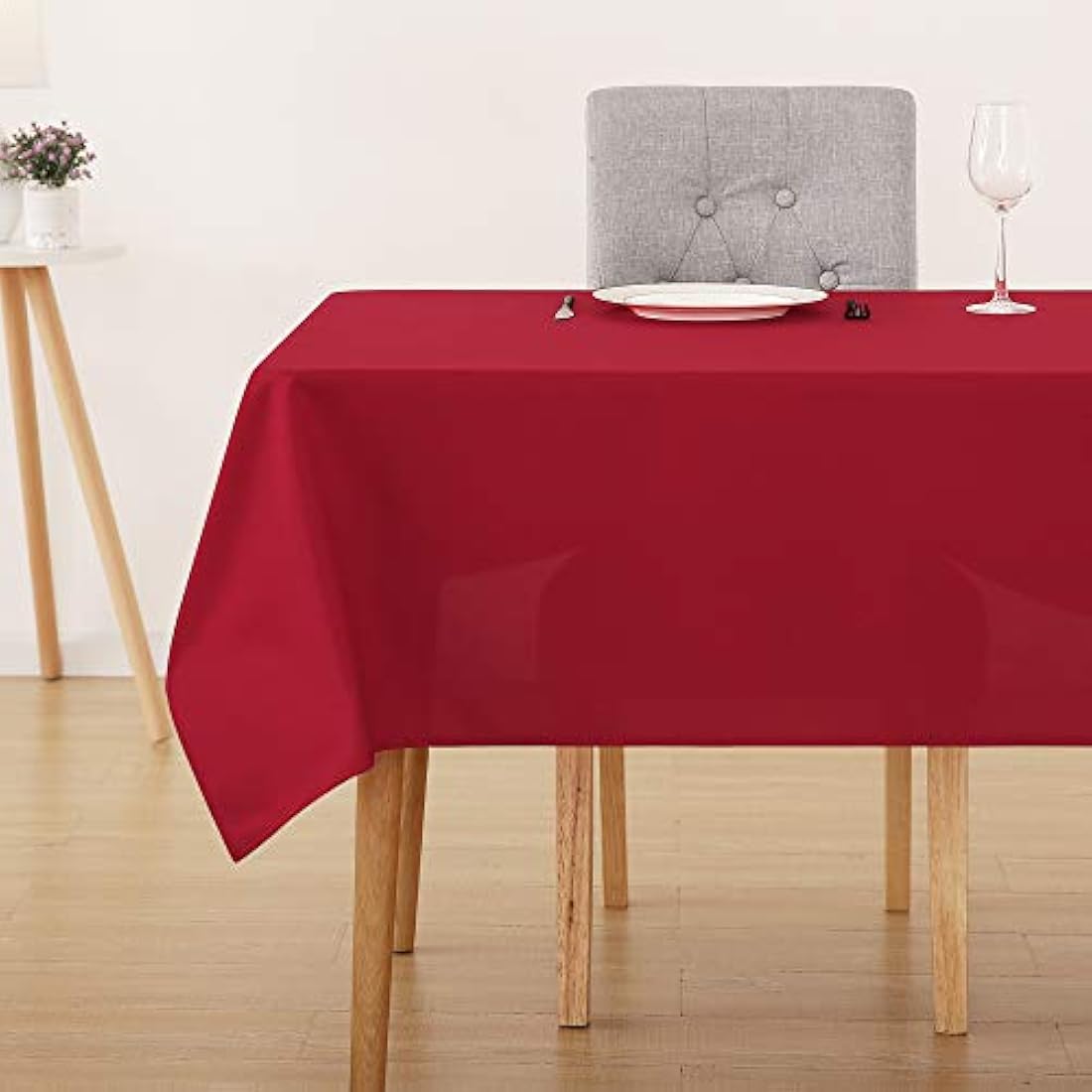 Deconovo Oxford Water Resistant Table Cloth 132x178cm(52x70in) Rectangle Wipeable Tablecloth for Kids Painting Red