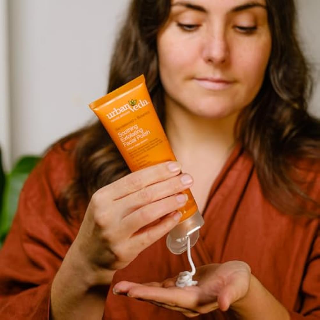 Urban Veda Soothing Face Scrub | For Mature & Sensitive Skin |Contains Sandalwood, Clary Sage & Natural Volcanic Pumice|Gentle Face Scrub For Women|Mens face scrub|Blackhead Removal | (2 Pack) x125ml