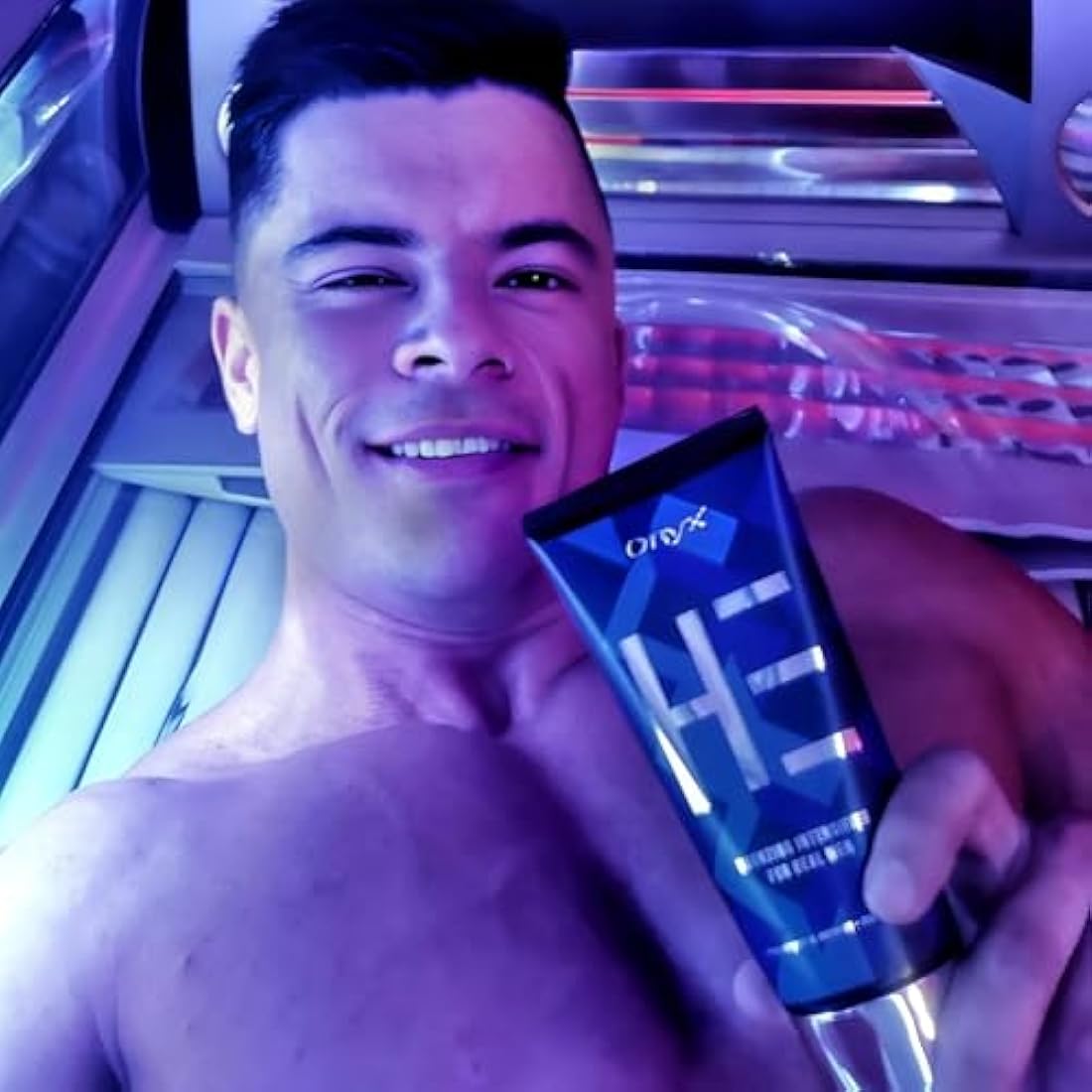Onyx HE Sunbed Cream for Men | Tanning Accelerator for Indoor & Outdoor Use | Light, Streak-Free Formula for Rapid, Dark Results | Hydrating Lotion to Enhance Tan and Highlight Muscle Definition