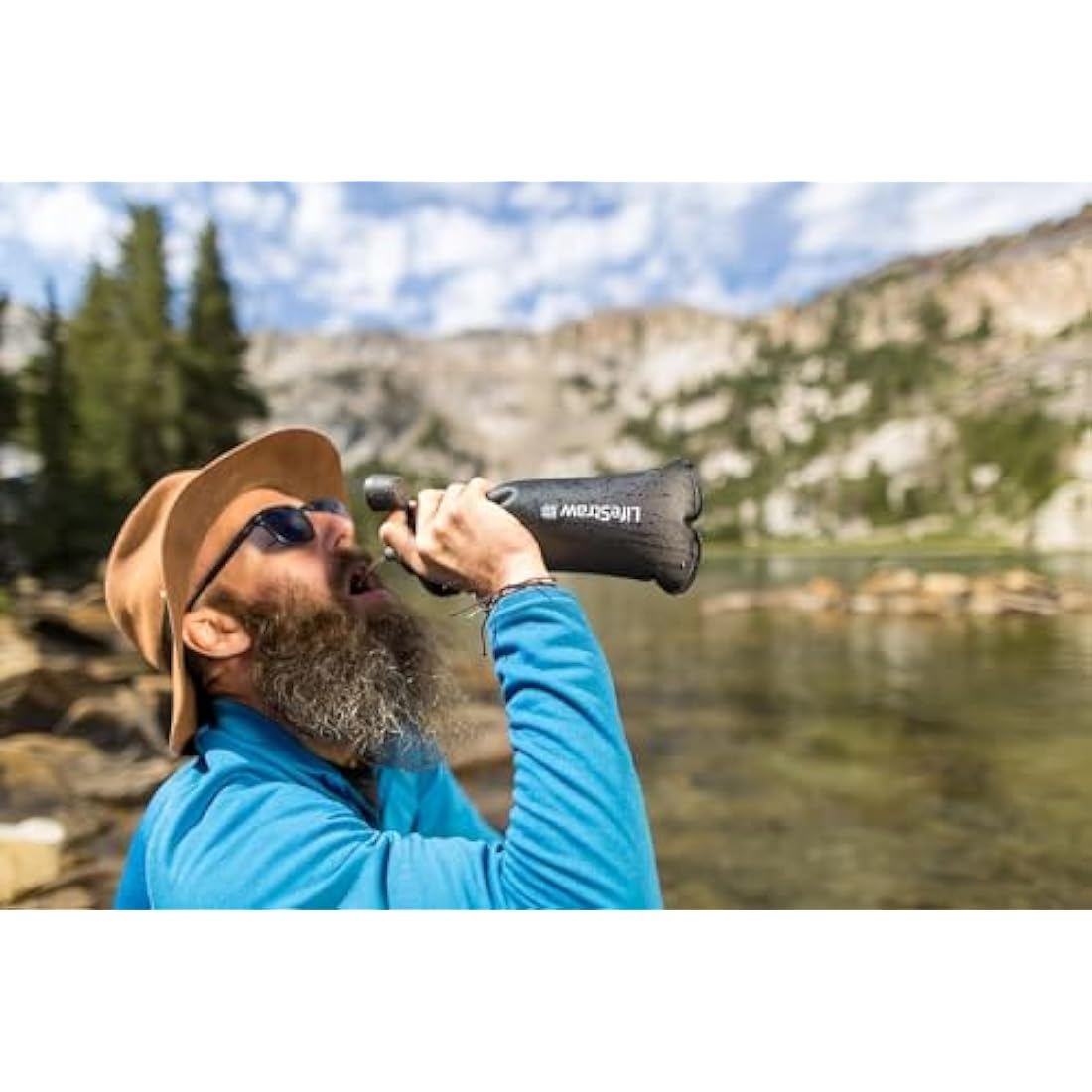 LifeStraw Peak Series - Collapsible Squeeze Bottle Water Filter System – 1L for Trail Running, Through Hiking, Travel, Cycling, and Fishing, Dark Mountain Gray