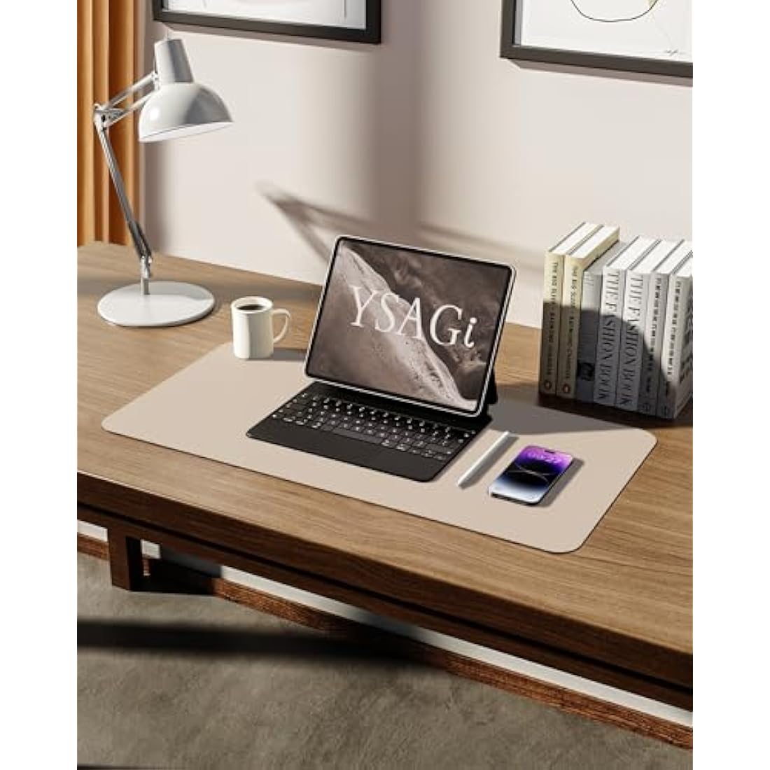 YSAGi Leather Desk Mat, Large Mouse Mat, Non-Slip Desk Pad, Waterproof PU Leather Table Protector Writing Pad for Office and Home (60 x 35 cm, Beige)