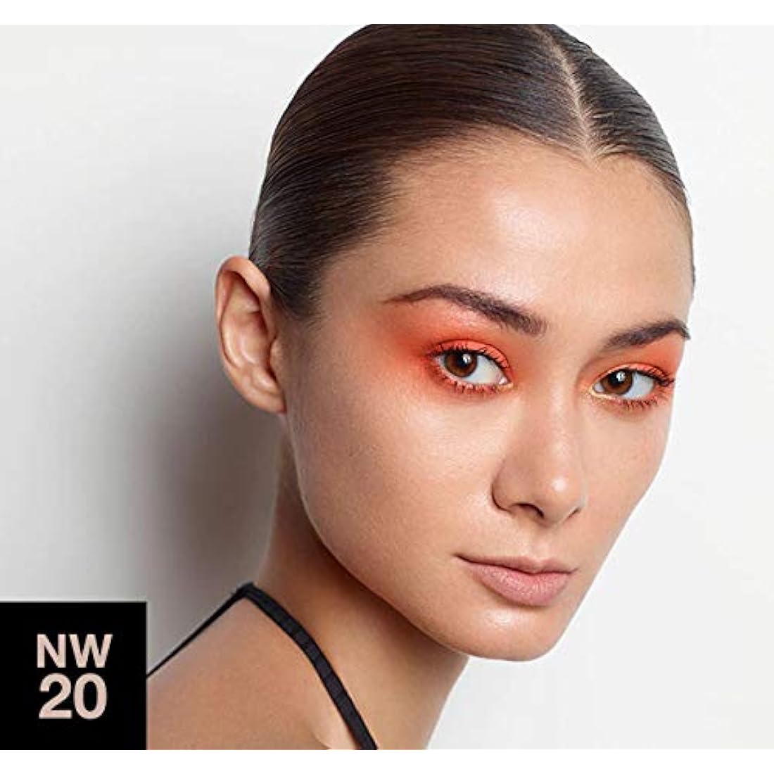 MAC Studio Fix Fluid Foundation SPF15 NW20