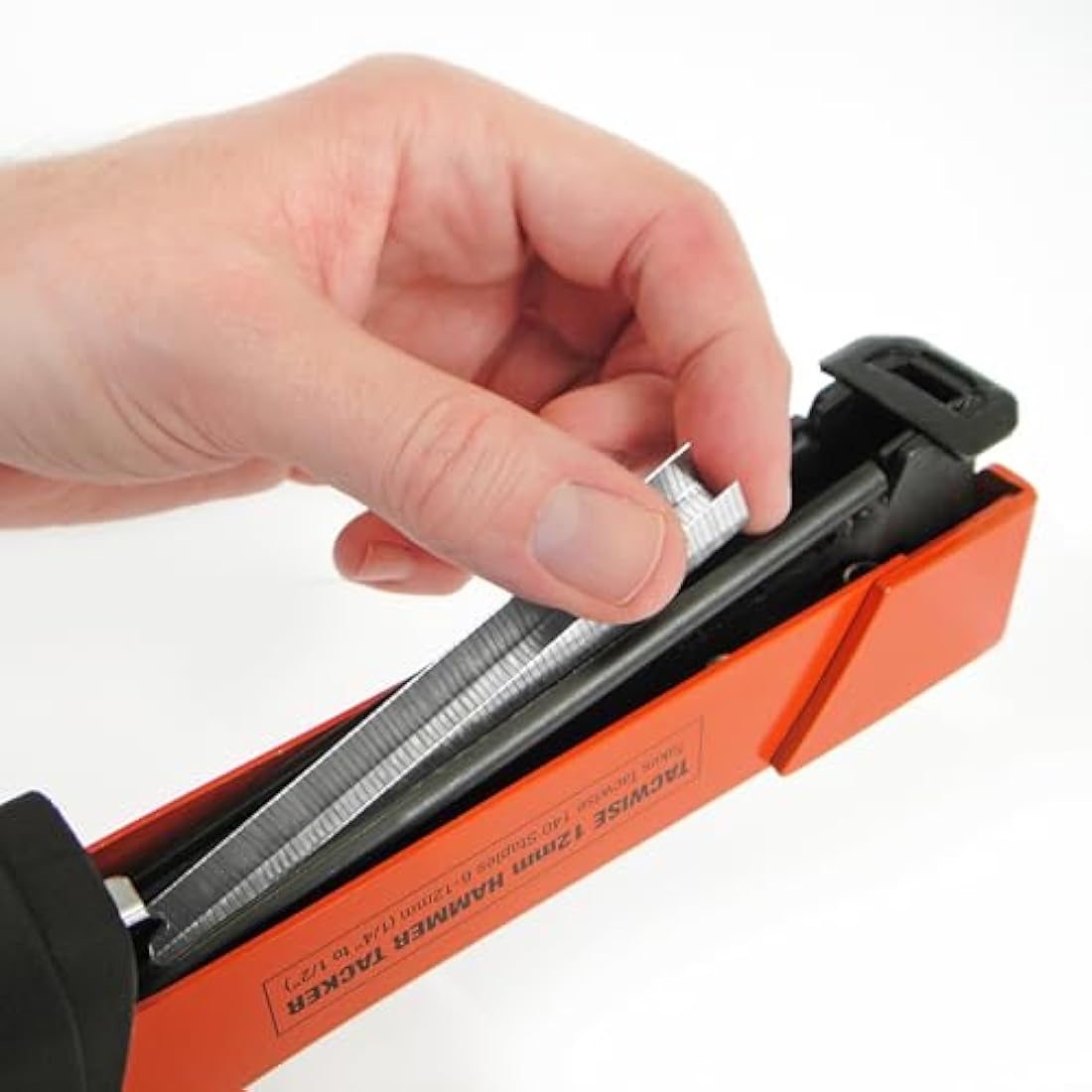 Tacwise 1262 A54 Heavy Duty Hammer Tacker with 2000 140/12mm Staples, Uses Type 140 / 6 - 12 mm Staples