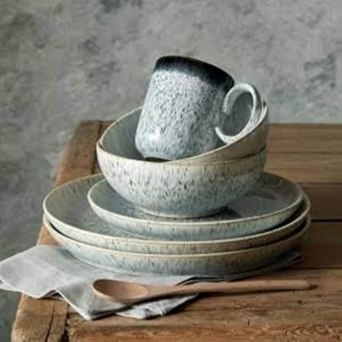 Denby - Halo Speckle Coupe Dinner Set For 4 - 12 Piece Ceramic Tableware - Dishwasher Microwave Safe Stoneware Crockery - Reactive Glaze, Grey - 4 x Dinner Plate, 4 x Medium Plate, 4 x Cereal Bowl