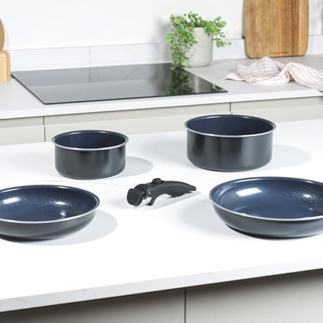 Russell Hobbs RH03319EU7 Smart Clip Pot and Pan Set – 5 Piece Ceramic Non-Stick Frying Pans & Saucepans with Detachable Handle, Stackable Design, PFAS-Free, Induction Oven Safe, Marine, Navy Blue