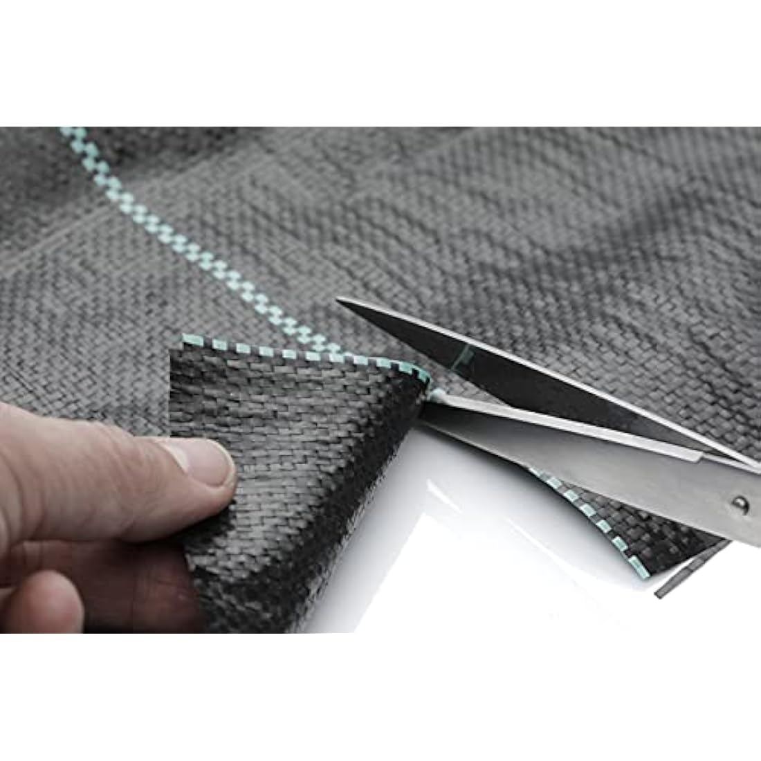 GardenMate 1m x 50m roll woven weed control fabric - UV stabilised 100gsm landscape ground cover membrane