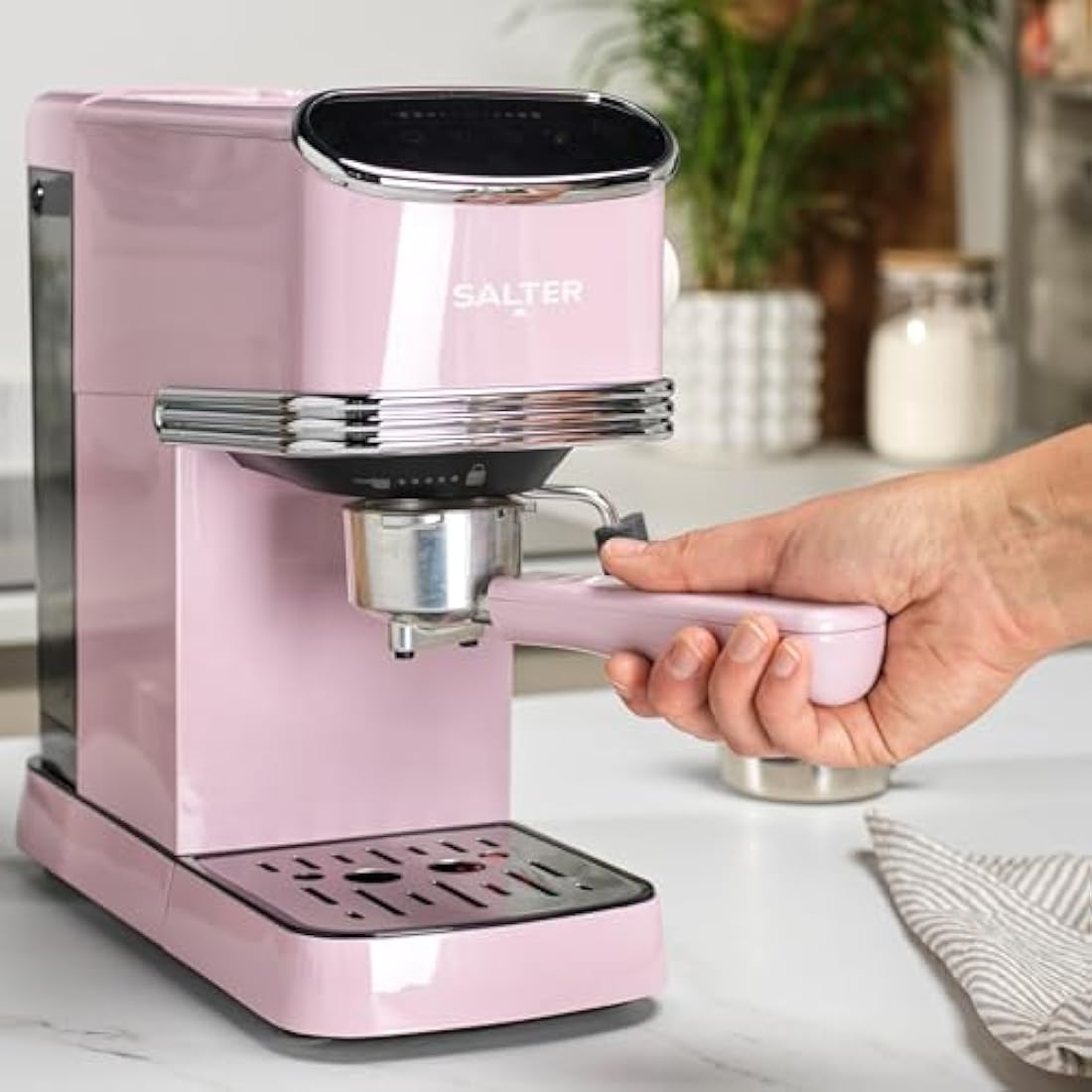 Salter Retro Espresso Machine – Pink Coffee Machine with Milk Frothing Wand, Cappuccino/Latte, 20-Bar Pressure Pump, 1.35L Water Tank, Ground Coffee, Single/Double Shot, Digital LED Display, 1350W