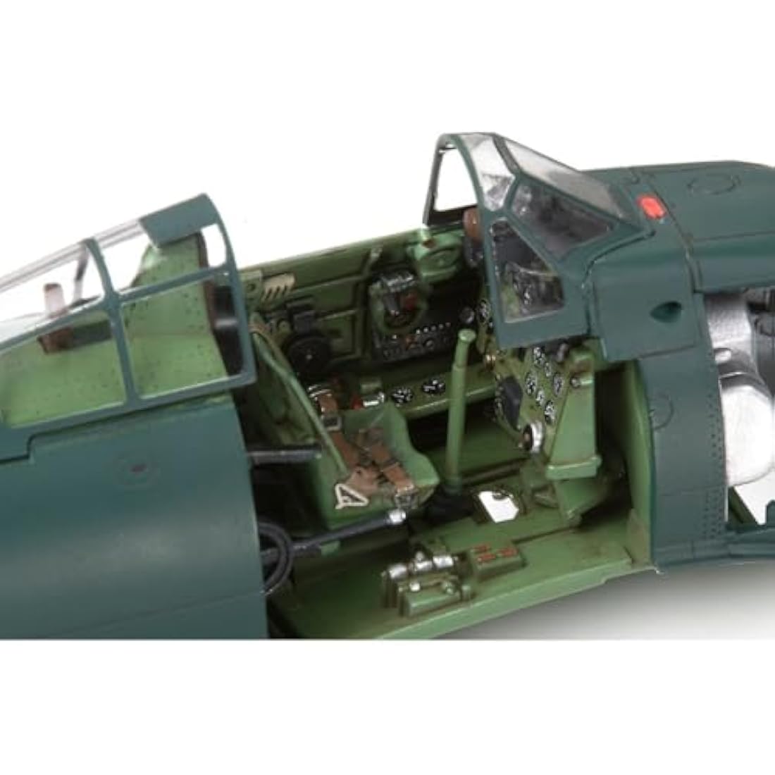 Tamiya 61103 Model Aeroplane A6M5/5A Zero Model 52 (1:48 Scale)