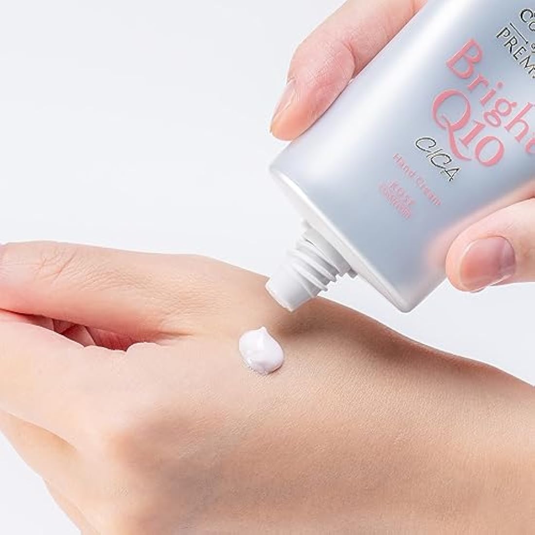 Kose Cosmetics Port KOSE Coenrich The Premium Light Up Moist Guard Hand Cream 2.1 oz (60 g)