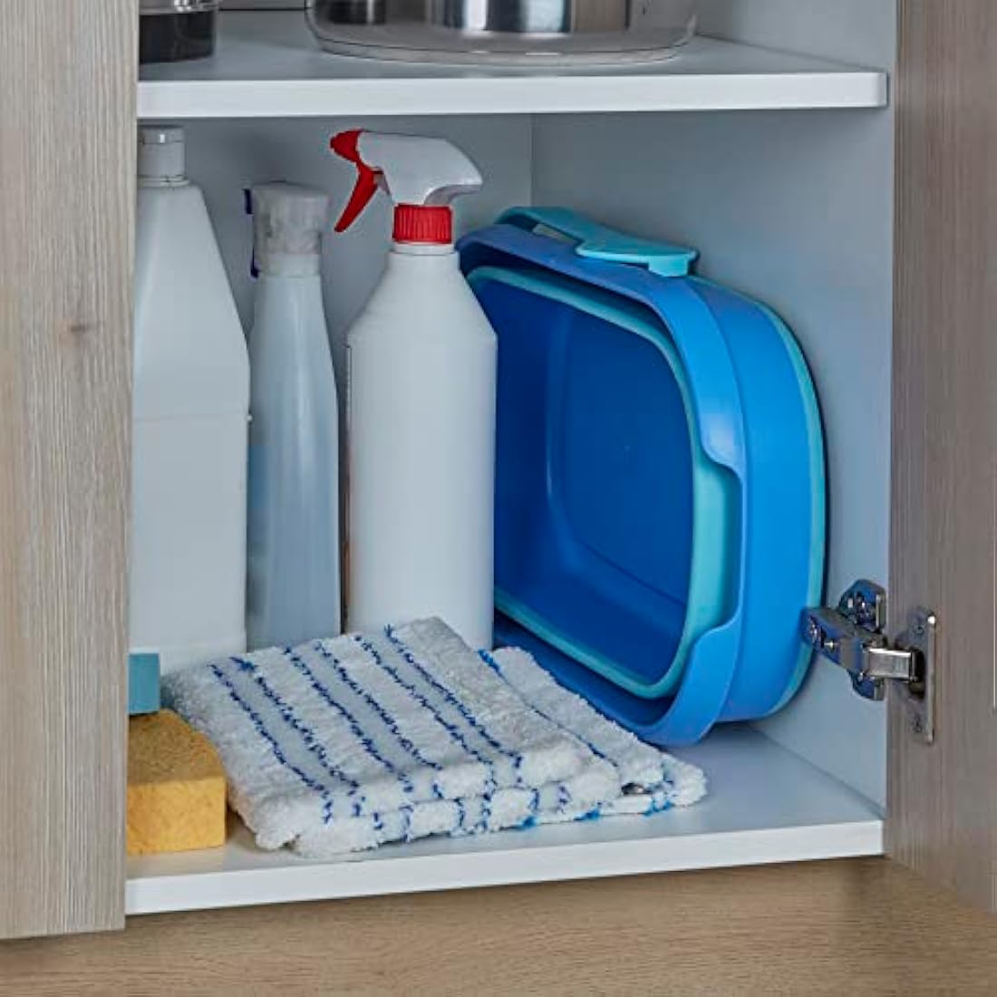 Spontex Ultra Compact Twist Mop and Bucket Set | Microfibre Mop with Built-In Self-Wringing System | 10L Foldable Bucket | Cleans Laminate, Wood & Tile Flooring | Washable Mop Head