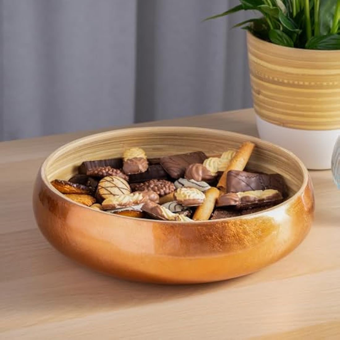 Dehaus® Large Stylish Bamboo Fruit Bowl - 30cm, Rose Gold - Wooden Salad Serving Bowl - Fruit Basket for Kitchen or Bread Basket - Table Centrepiece Decoration - Home & Kitchen Tableware Accessories