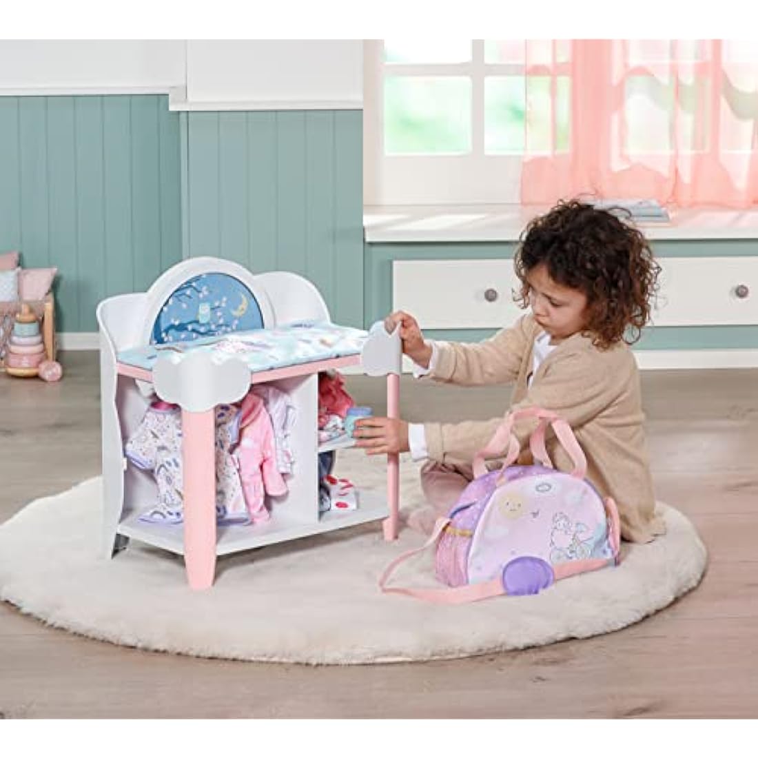 Baby Annabell Day & Night Changing Table 709672 - For 36cm & 43cm Baby Annabell Dolls - Light Effects, Changing Mat, Hangers - Require 3 AAA Batteries (Not Included) - Suitable for Kids From 3+ Years