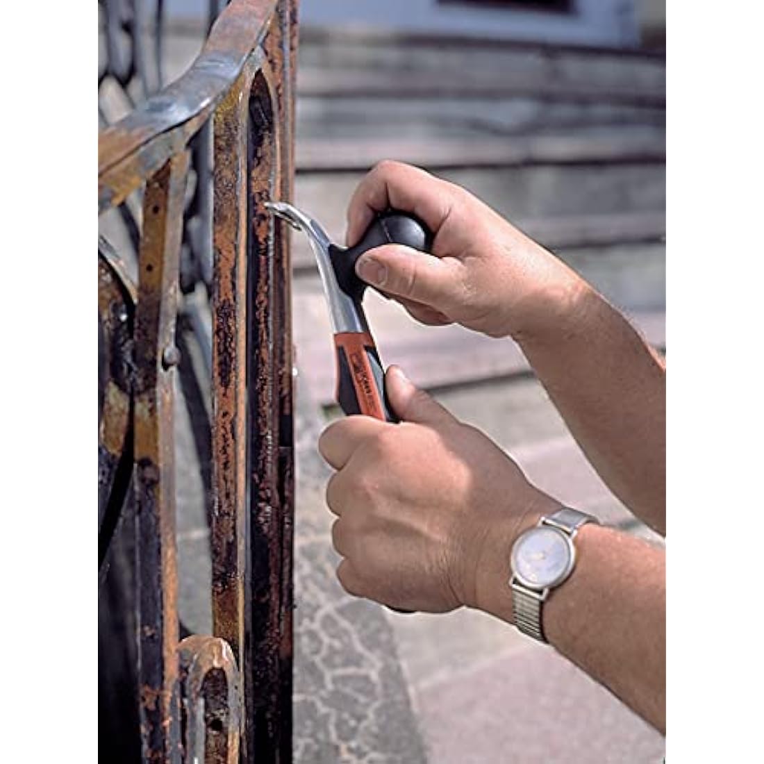 Bahco 665 Carbide Edged H/Duty Paint Scraper