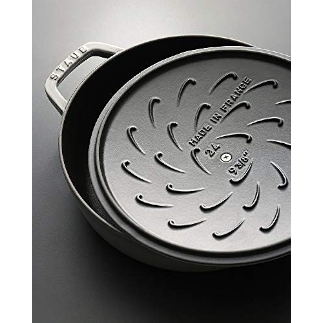 STAUB 1004752 Cast Iron Chistera, Graphite-Grey, 28 cm